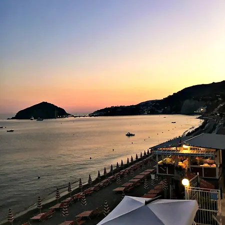 ホテル Don Felipe イスキア島