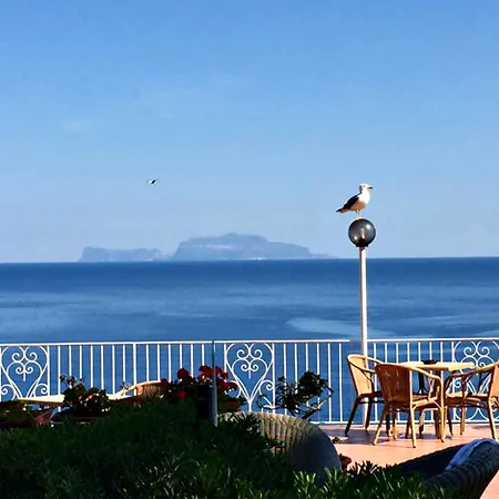 Don Felipe ホテル イスキア島